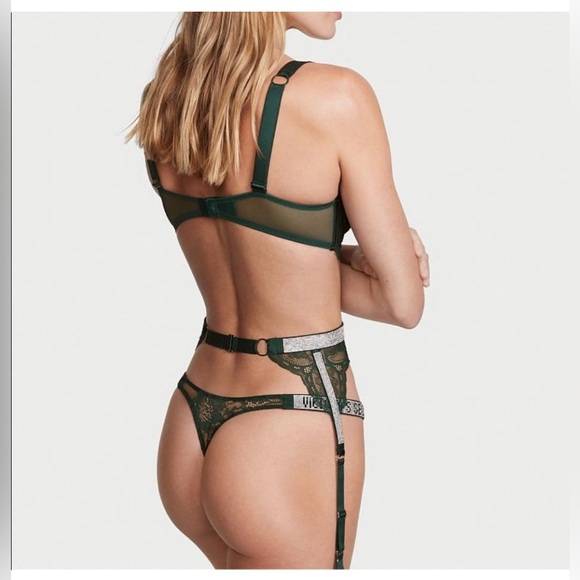 Victoria's Secret Green Lace Garter Belt - Picture 2 of 5